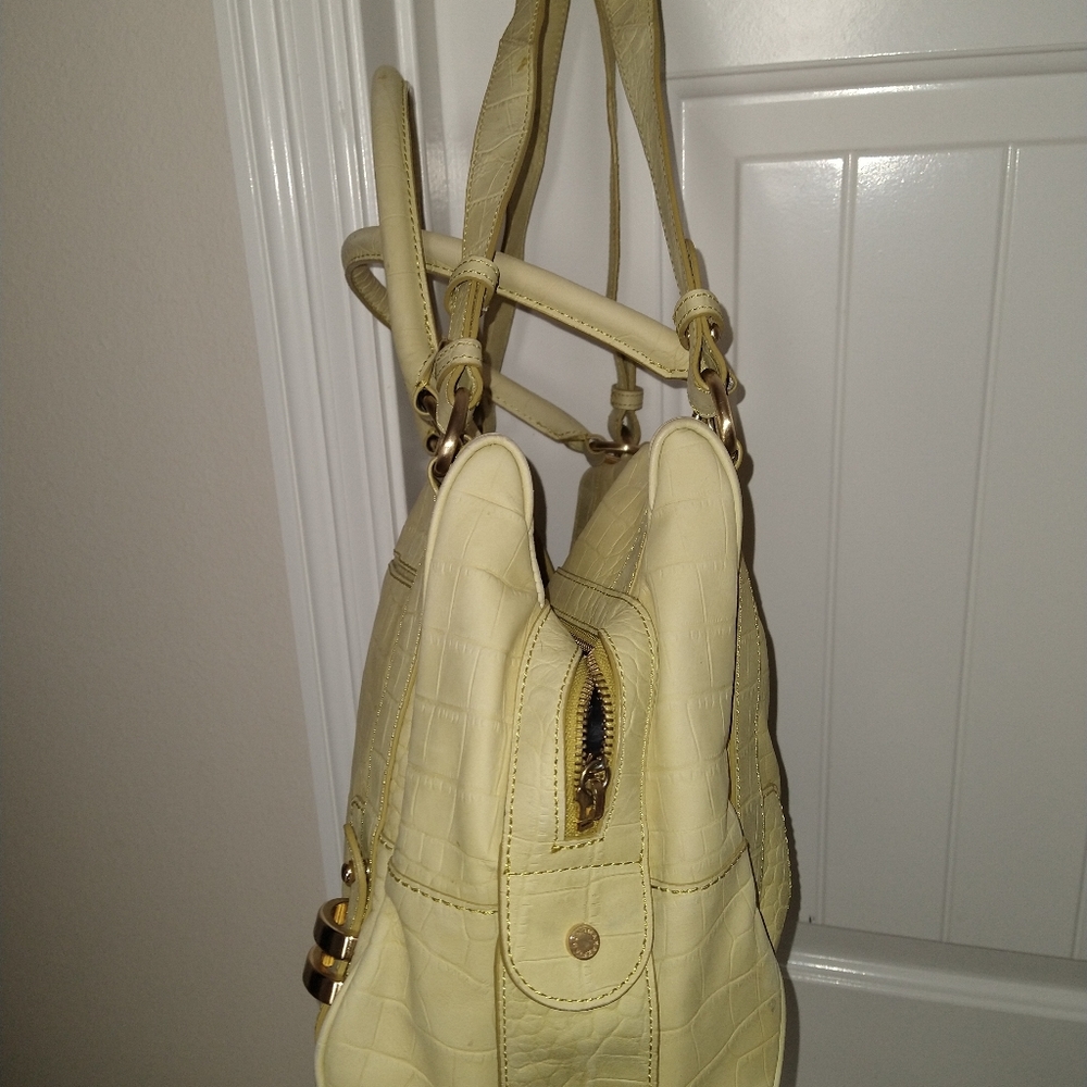 BCBG - Picture 6 of 6